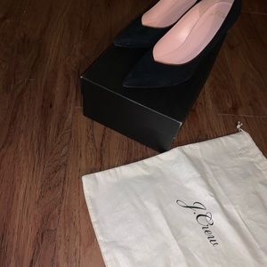 Jcrew suede pumps, barely worn.